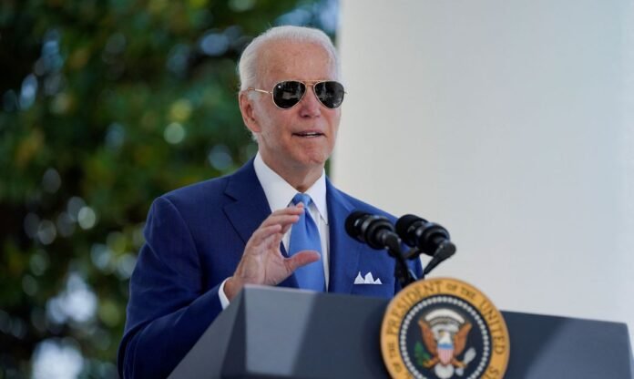 2022-08-09t155900z_1_lynxmpei780ry_rtroptp_4_usa-biden.jpg