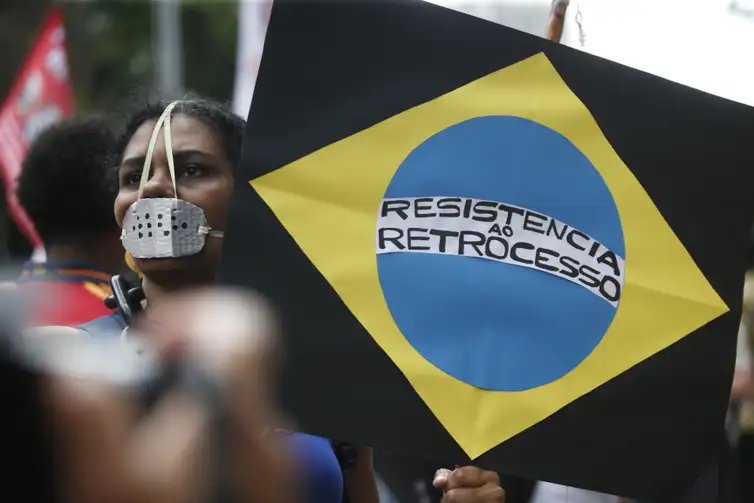 Marcha no Dia da Consciência Negra reúne centenas na Av. Paulista. 3 marcha negros 05
