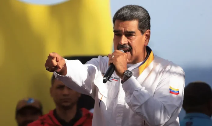 2024-08-04t003519z_1495814859_rc2k89alfxxz_rtrmadp_3_venezuela-election-maduro-s-supporters.webp