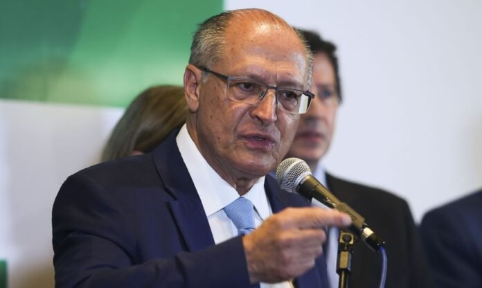 geraldo_alckmin_imprensa_gabinete_de_transicao_de_governo_ccbb_vac_abr_2211222181.jpg