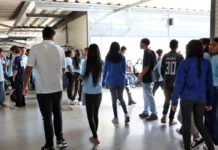 Estudantes escolhem investimento do benefício no Pé-de-Meia