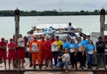 Ajuda humanitária no Baixo Rio Branco: fardamento escolar e alimentos enviados aos ribeirinhos